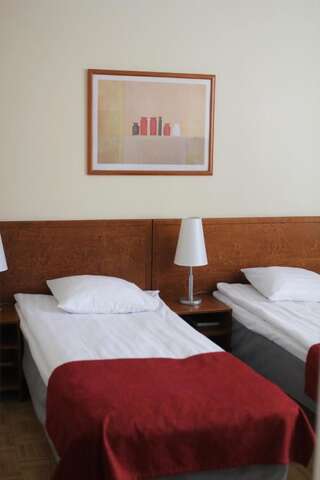 Отель Hotel Kokkola Коккола Стандартный одноместный номер с односпальной кроватью-1